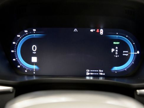 Used 2023 Volvo XC60 T8 Ultimate w/ Protection Package Premier image 22