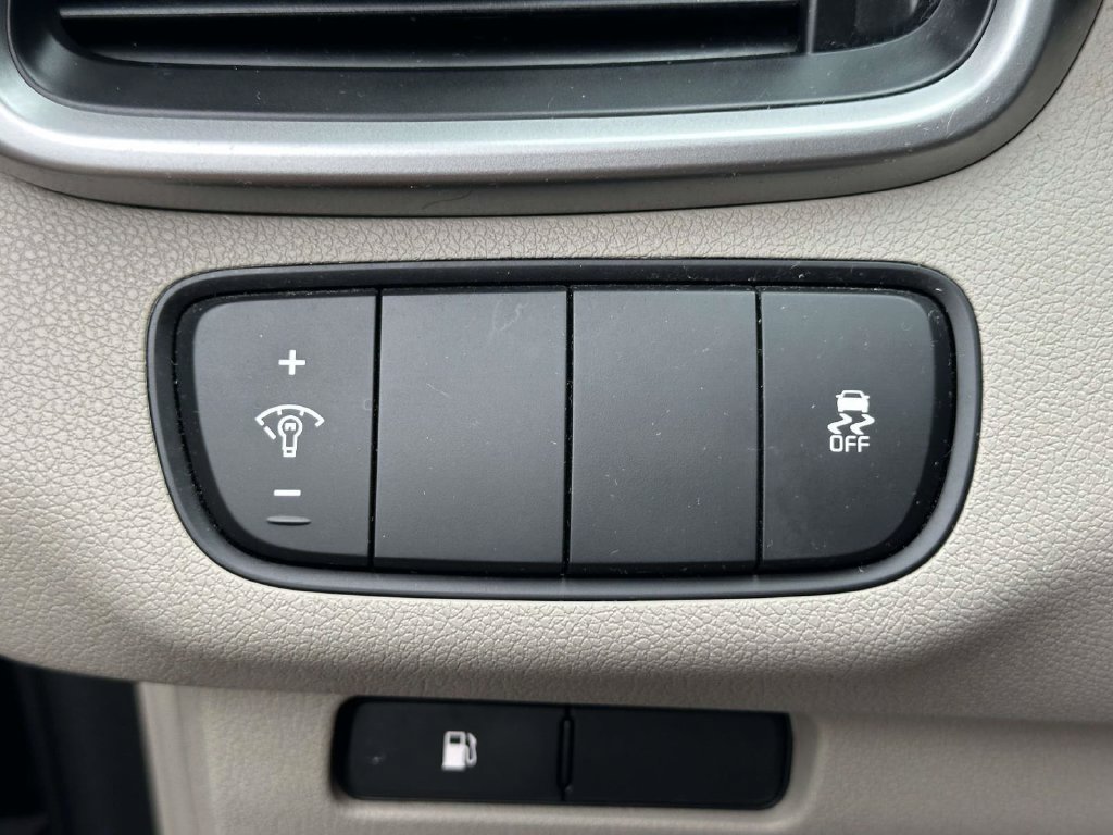 Used 2018 Kia Sorento AWD image 35