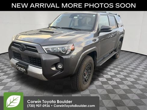 Used 2023 Toyota 4Runner TRD Off-Road Premium AWD/4WD image 3