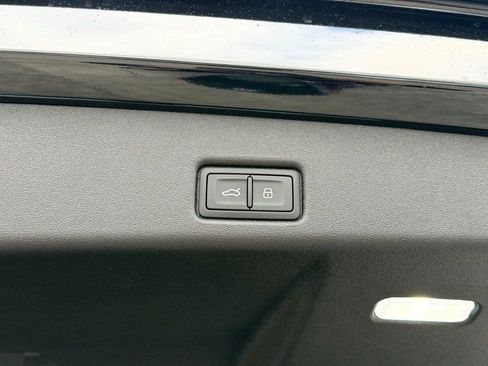 New 2025 Audi Q5 Premium Plus AWD/4WD image 15
