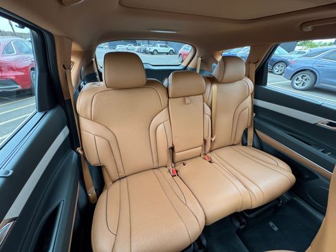 Used 2026 Genesis GV80 2.5T Advanced AWD/4WD image 18