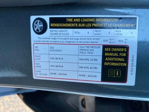 Used 2018 Mercedes-Benz GLC 300 4MATIC image 26