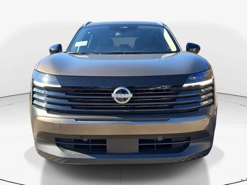 New 2026 Nissan Kicks SV w/ Charging Package FWD image 3