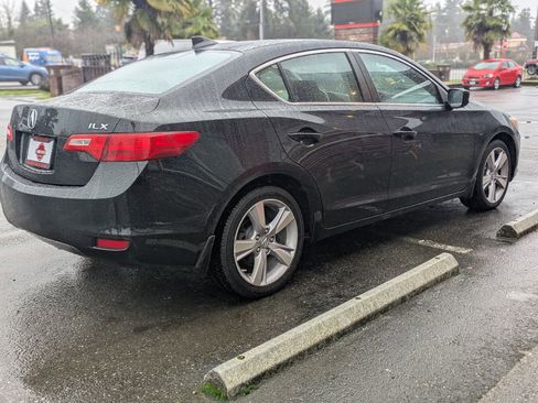 Used 2014 Acura ILX w/ Technology Package image 6