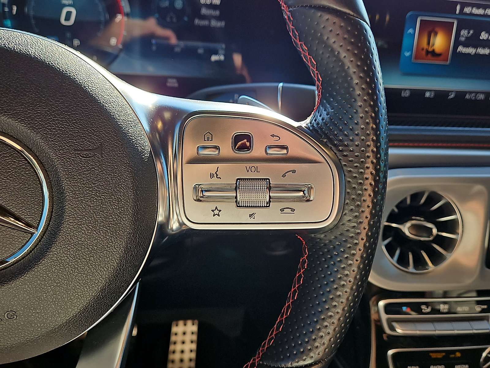 Used 2019 Mercedes-Benz G 550 image 19