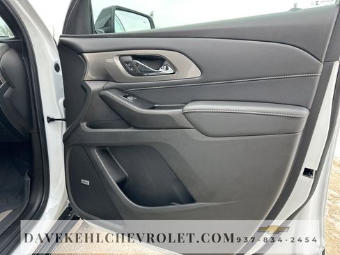 Used 2023 Chevrolet Traverse Premier w/ Redline Edition image 28