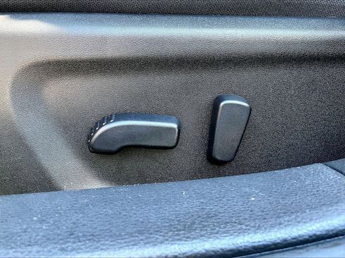 Used 2024 Nissan Altima 2.5 SV image 32