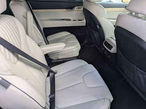 Used 2025 Hyundai Palisade Limited image 29