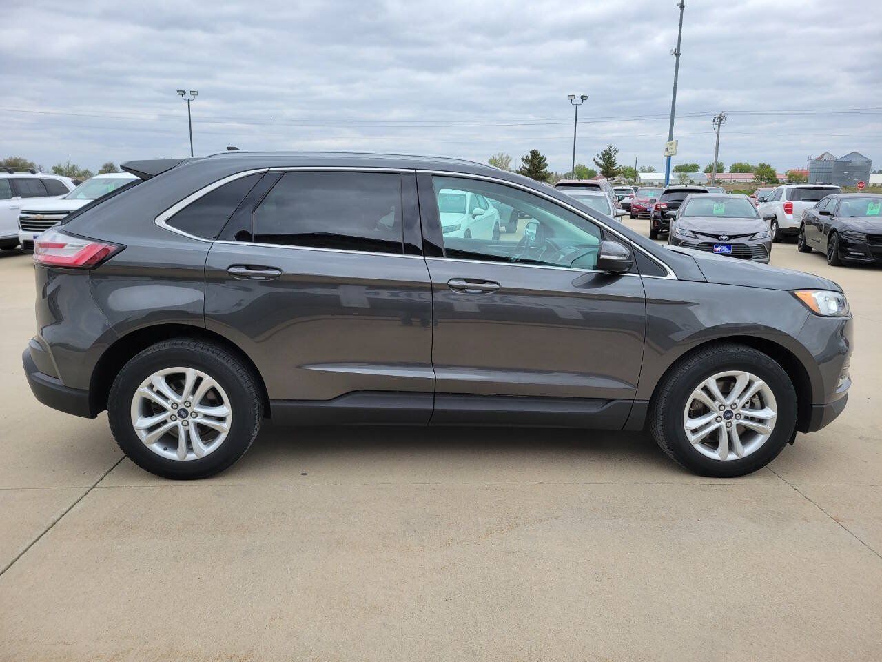 Used 2020 Ford Edge SEL AWD/4WD image 6