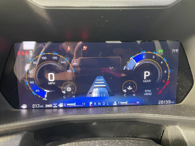 Certified 2024 Chevrolet Colorado Trail Boss w/ Technology Package AWD/4WD image 5