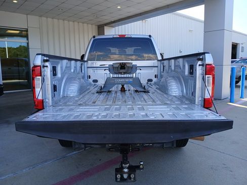 Used 2017 Ford F250 XL w/ Power Equipment Group AWD/4WD image 27