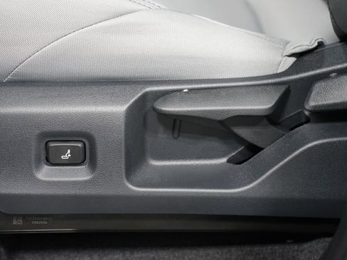 New 2026 Toyota Tacoma SR5 image 34