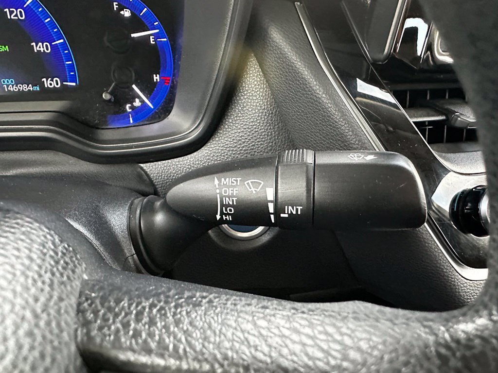 Used 2022 Toyota Corolla LE w/ Carpet Mat Package (TMS) FWD image 30