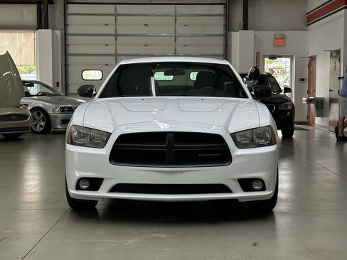 Used 2014 Dodge Charger Police w/ Street Appearance Group image 6