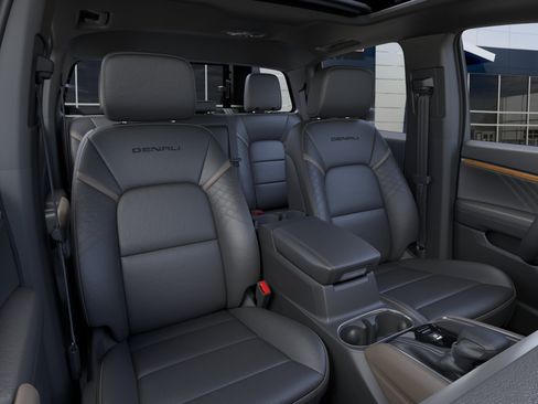 New 2026 GMC Canyon Denali AWD/4WD image 16