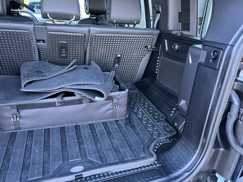 Certified 2023 Land Rover Defender 110 V8 image 37