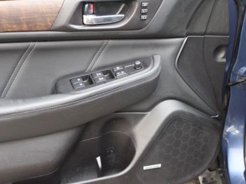 Used 2019 Subaru Outback 2.5i Limited image 14