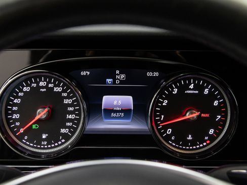 Used 2018 Mercedes-Benz E 400 Coupe image 17