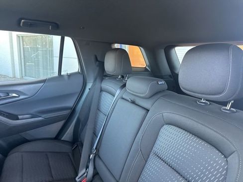 New 2026 Chevrolet Equinox LT AWD/4WD image 28
