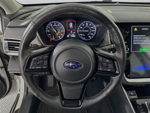 Used 2025 Subaru Outback Onyx Edition AWD/4WD image 19
