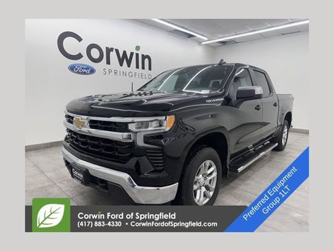 Used 2022 Chevrolet Silverado 1500 LT image 1