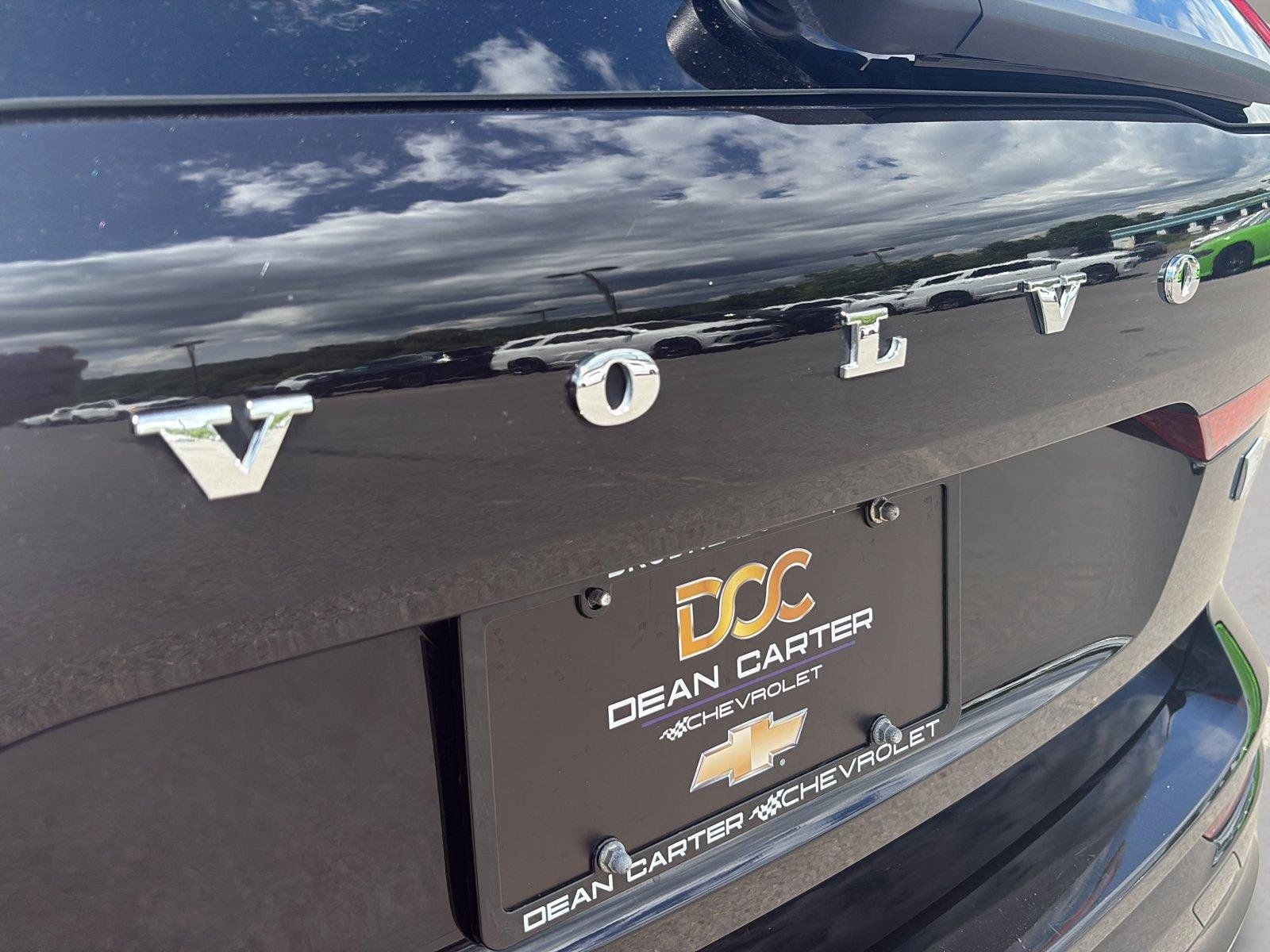 Used 2022 Volvo XC60 T8 R-Design w/ Climate Package AWD/4WD image 24