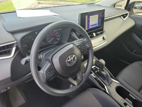Used 2024 Toyota Corolla LE FWD image 23