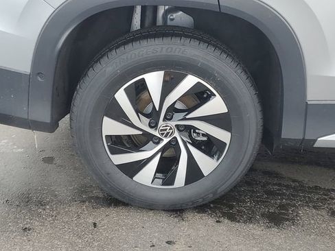 New 2026 Volkswagen Tiguan S image 5