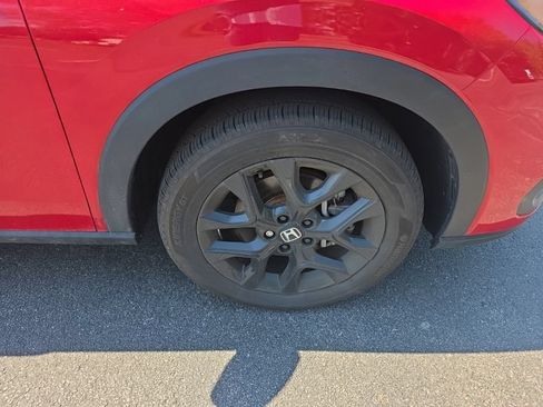 Certified 2025 Honda HR-V Sport image 9