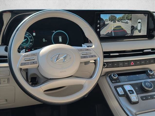 Used 2023 Hyundai Palisade Calligraphy FWD image 16