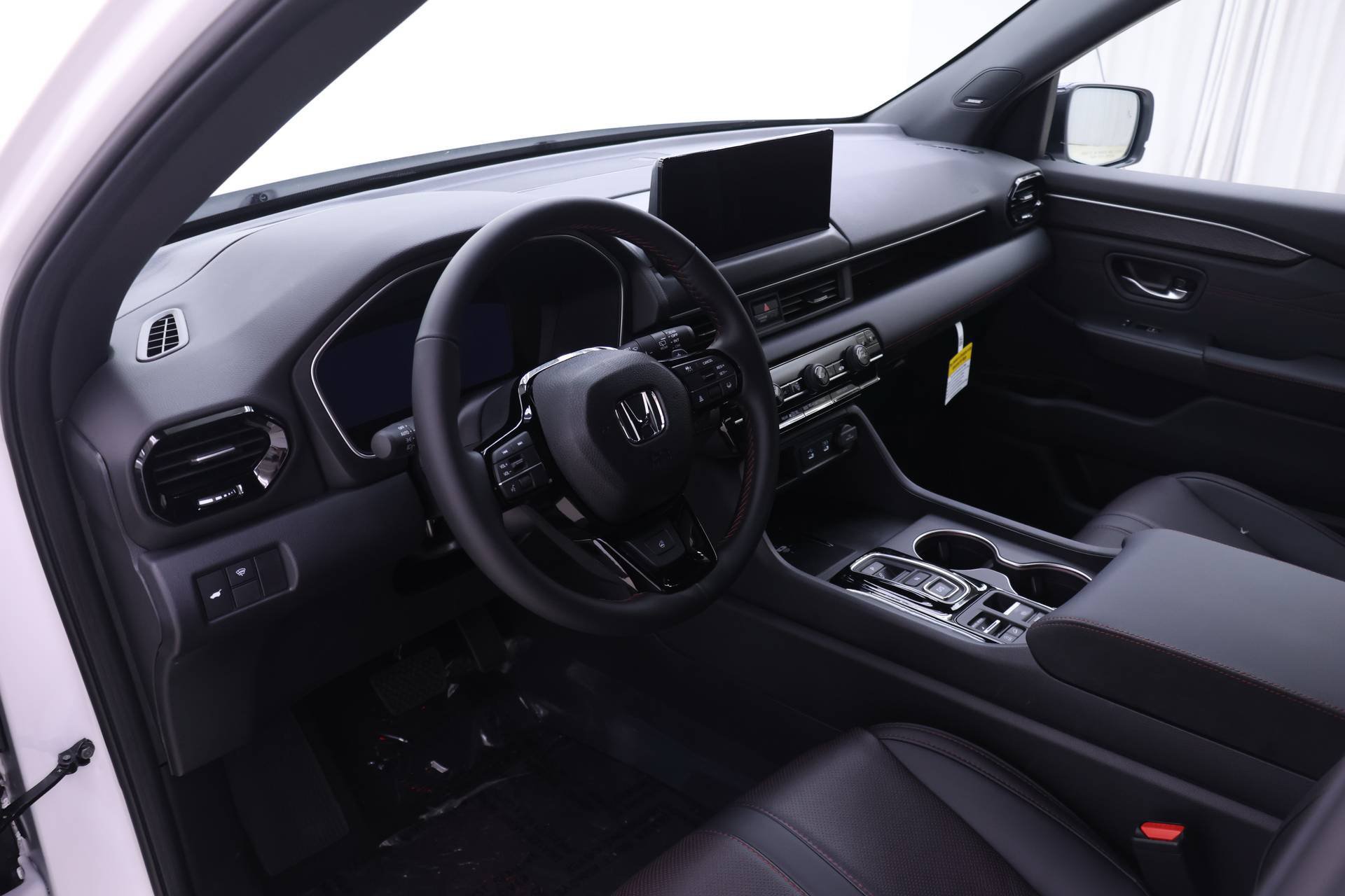 New 2026 Honda Pilot Black Edition image 3