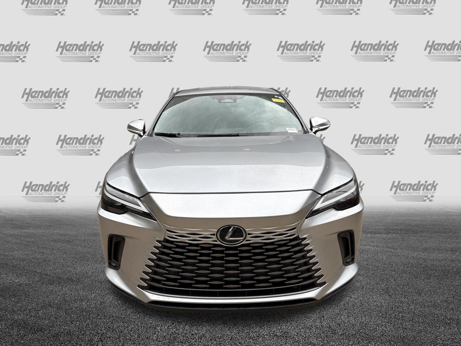 Used 2024 Lexus RX 350 FWD w/ Technology Package image 3