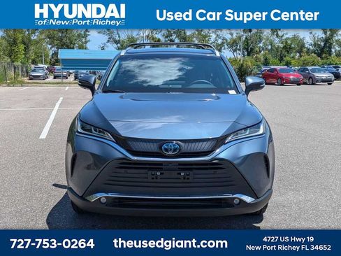 Used 2022 Toyota Venza Limited AWD/4WD image 8