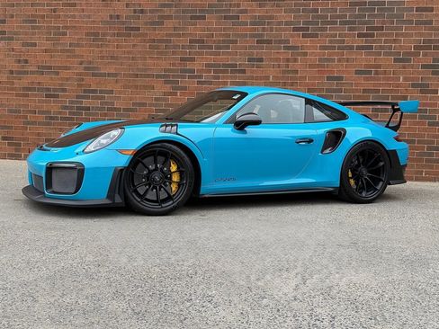 Used 2018 Porsche 911 GT2 RS image 1