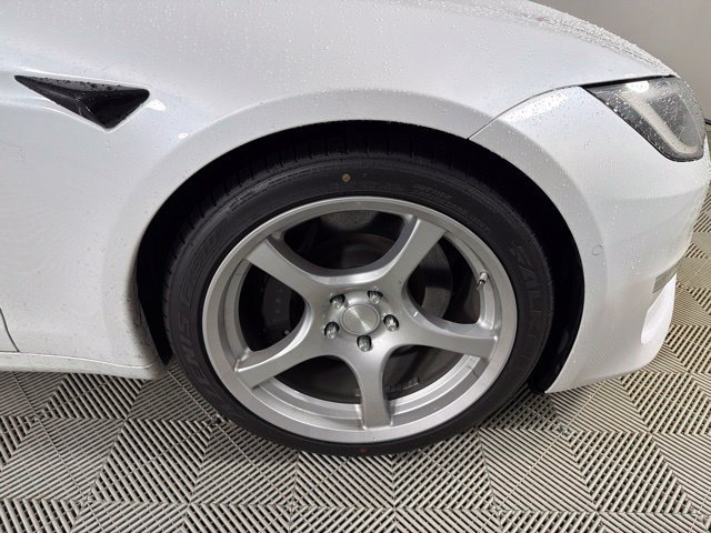 Used 2022 Tesla Model S Plaid AWD/4WD image 16