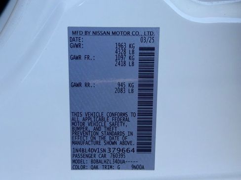 Used 2025 Nissan Altima 2.5 SV image 34