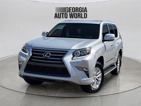 Used 2018 Lexus GX 460 Premium w/ Premium Package AWD/4WD image 3