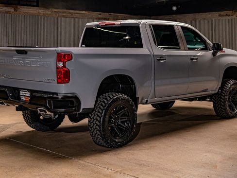 Used 2025 Chevrolet Silverado 1500 Custom Trail Boss image 10