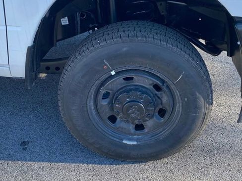 New 2026 RAM 2500 Tradesman w/ Bed Convenience Group image 11