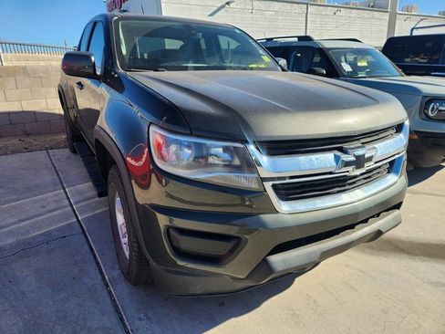 Used 2018 Chevrolet Colorado W/T w/ WT Convenience Package image 3