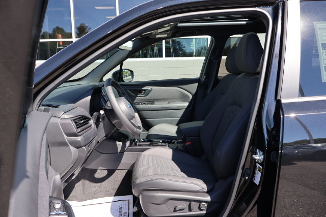 New 2026 Subaru Forester Premium AWD/4WD image 17