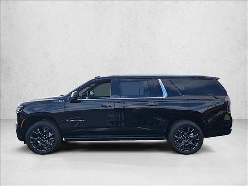 New 2026 Chevrolet Suburban High Country w/ LPO, Illumination Package RWD image 6