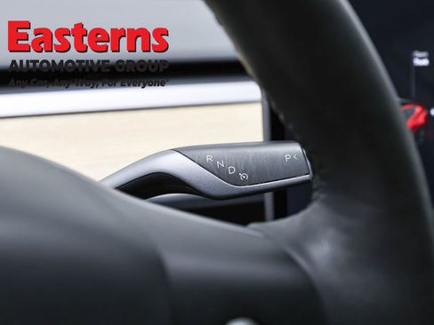 Used 2021 Tesla Model 3 Standard Range Plus image 13