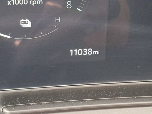 Certified 2025 Kia Carnival SX Prestige FWD image 23