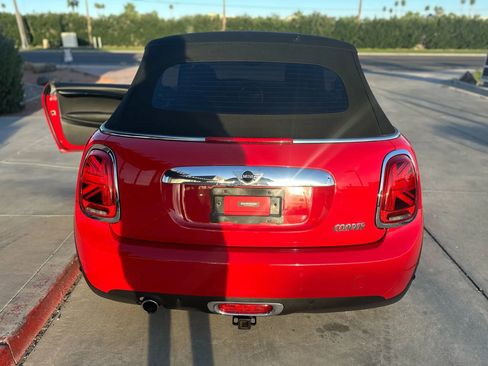Used 2021 MINI Cooper Convertible FWD image 31