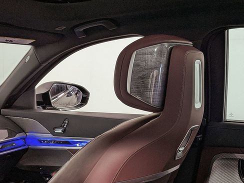 Certified 2023 BMW 740i w/ Executive Package RWD image 23