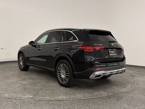 Certified 2026 Mercedes-Benz GLC 300 image 3