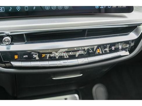 New 2026 Cadillac Lyriq V image 29