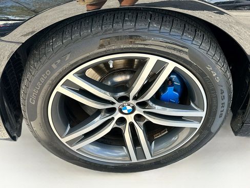 Used 2023 BMW 530i w/ Executive Package image 35