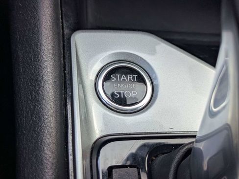 Used 2024 Nissan Altima 2.5 SV FWD image 27